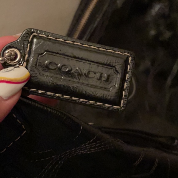 Coach, 9in x 7in shoulder bag - Picture 3 of 6